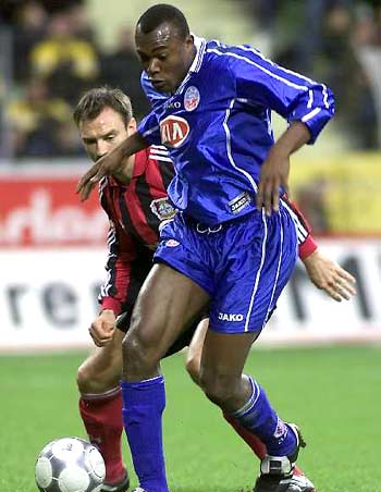 也是球迷支 也是球迷支